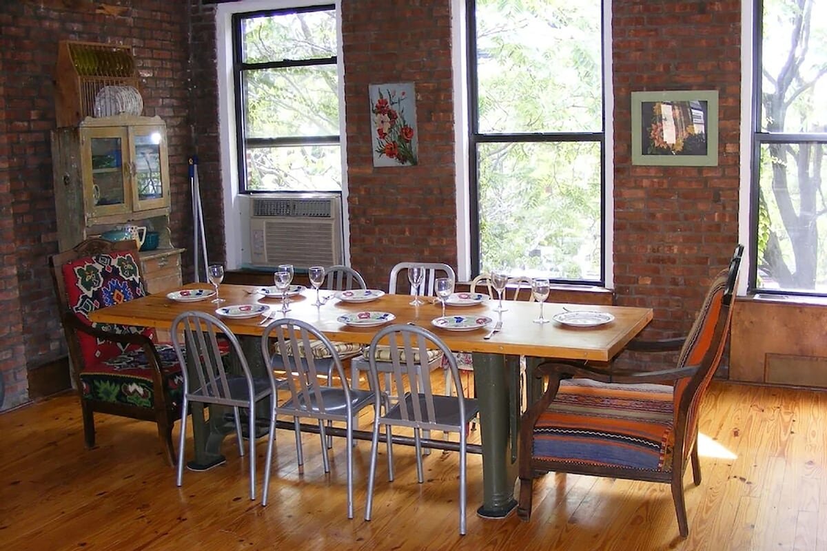 Light-filled townhouse in the heart of Harlem gallery image 5