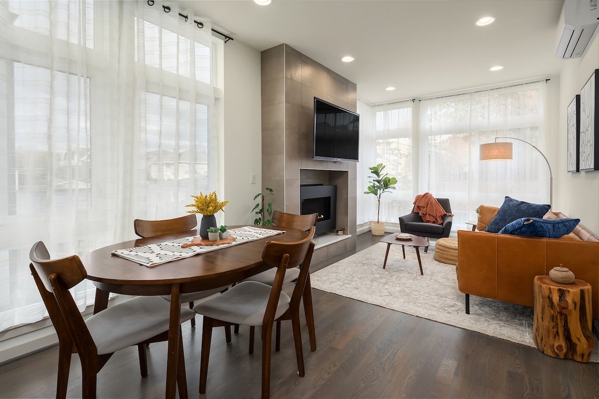 The Haven – A Stylish Townhome on Queen Anne gallery image 5