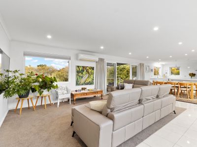 Riverside Lake House, Launceston