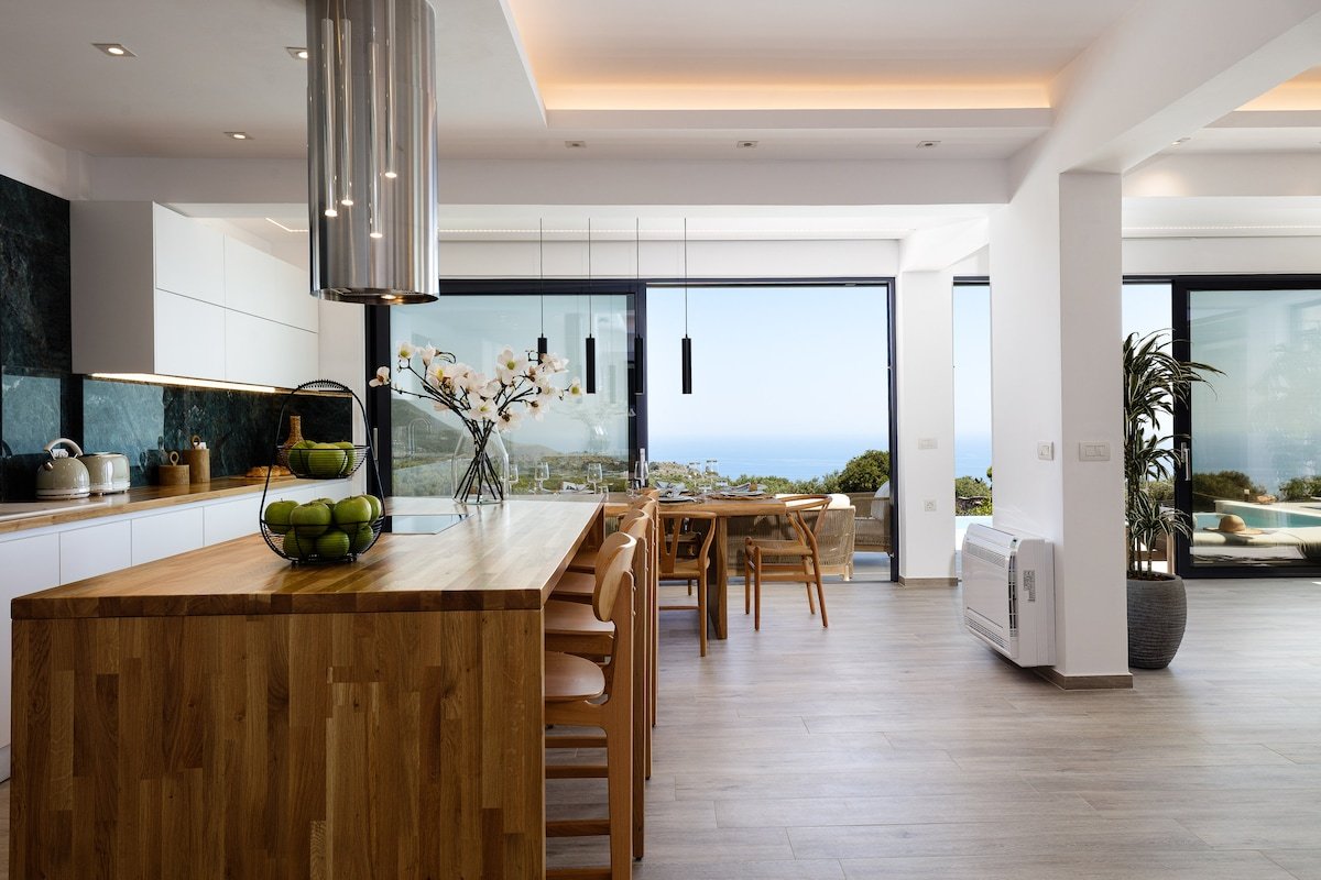 Villa Empire Ultimate Luxury villa – heated pool gallery image 4