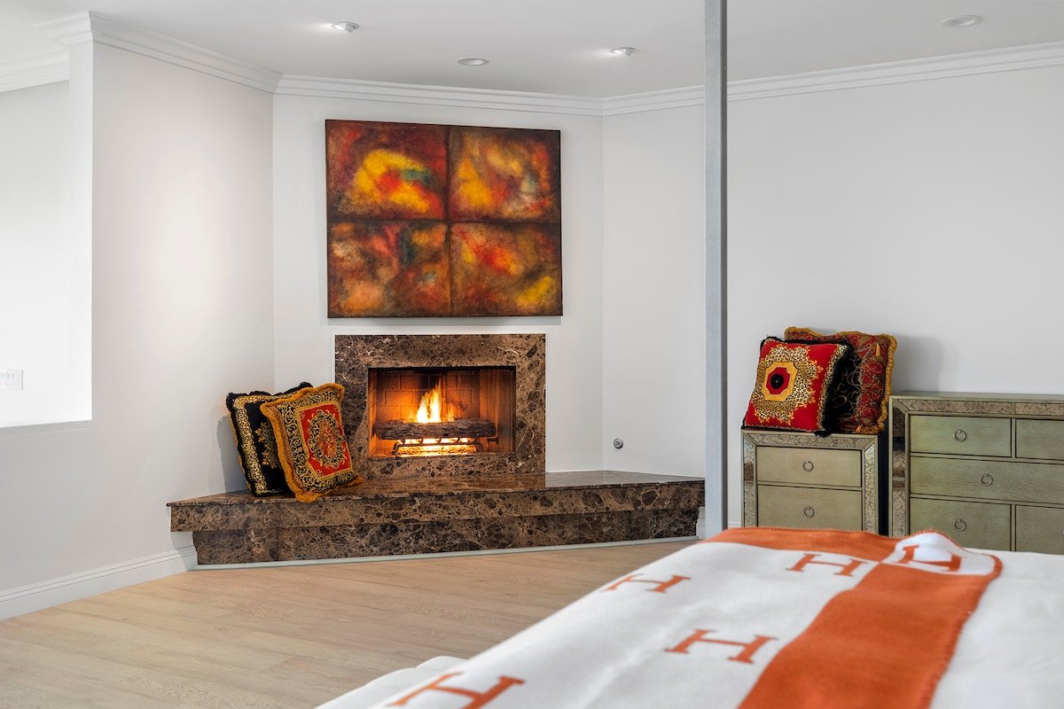 Angeles View Estate gallery image 4