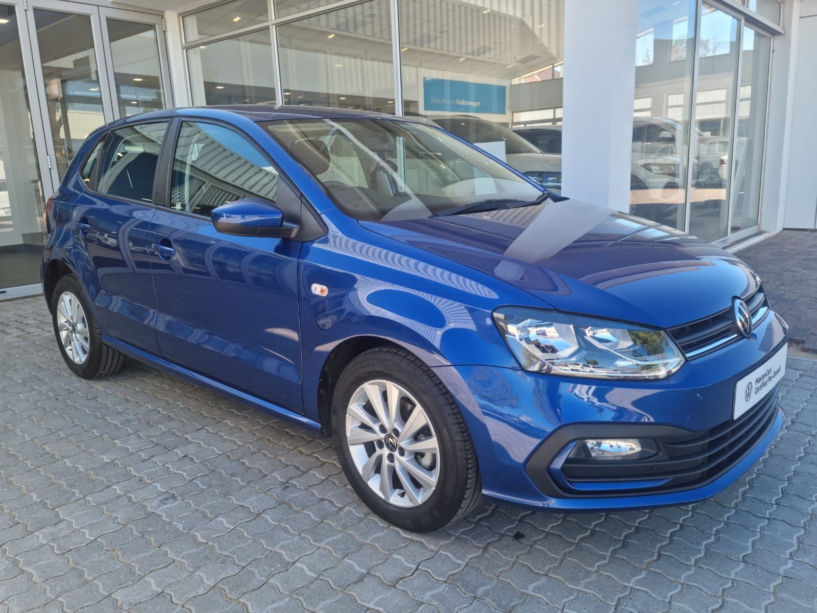 VOLKSWAGEN POLO VIVO 1.4 LIFE for Sale in South Africa