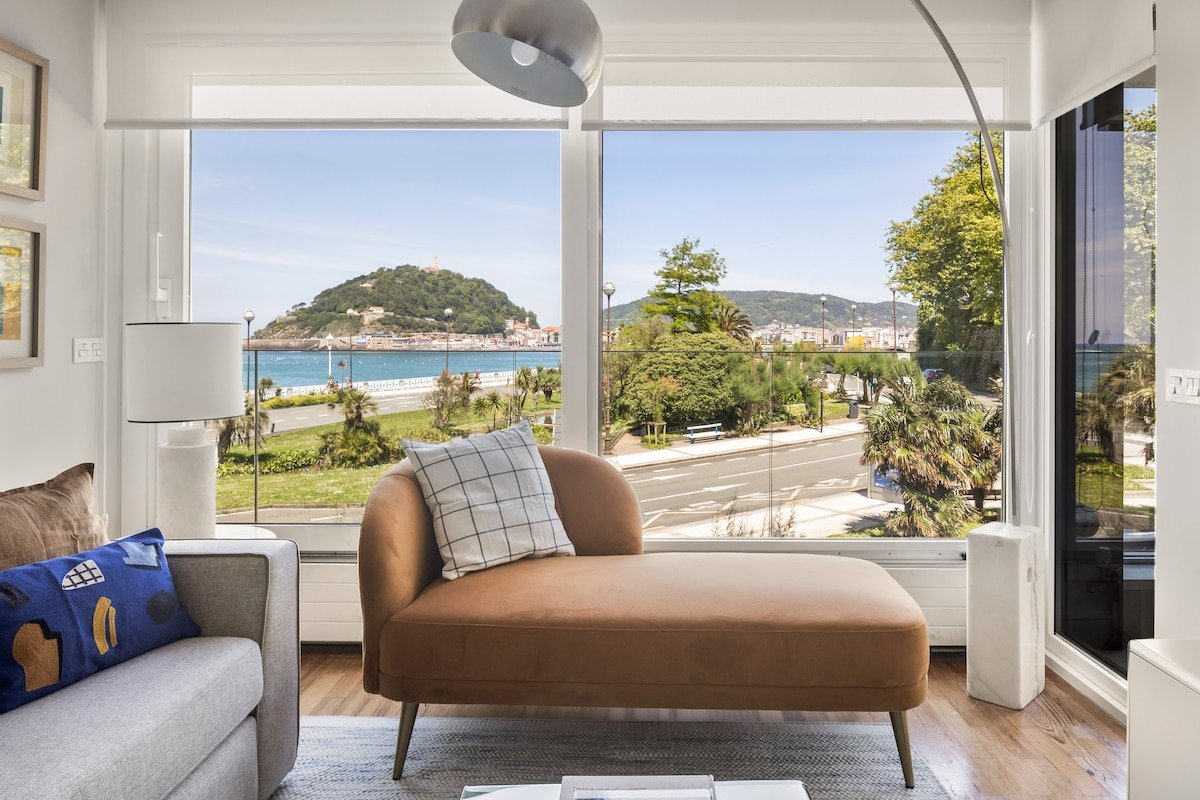 Palacio Miramar by FeelFree Rentals gallery image 2