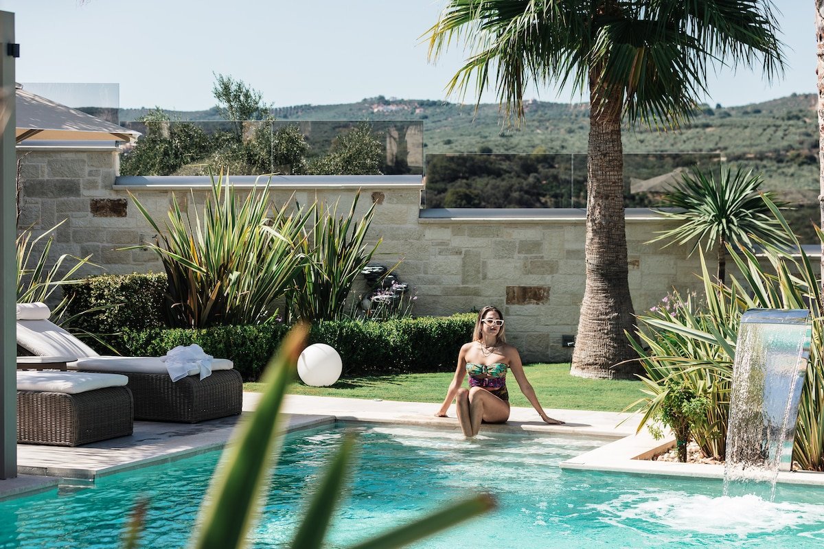 Sauna, Sports field, Mini Golf & Daily Cleaning gallery image 2