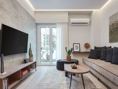 Acropolis Supreme Residence