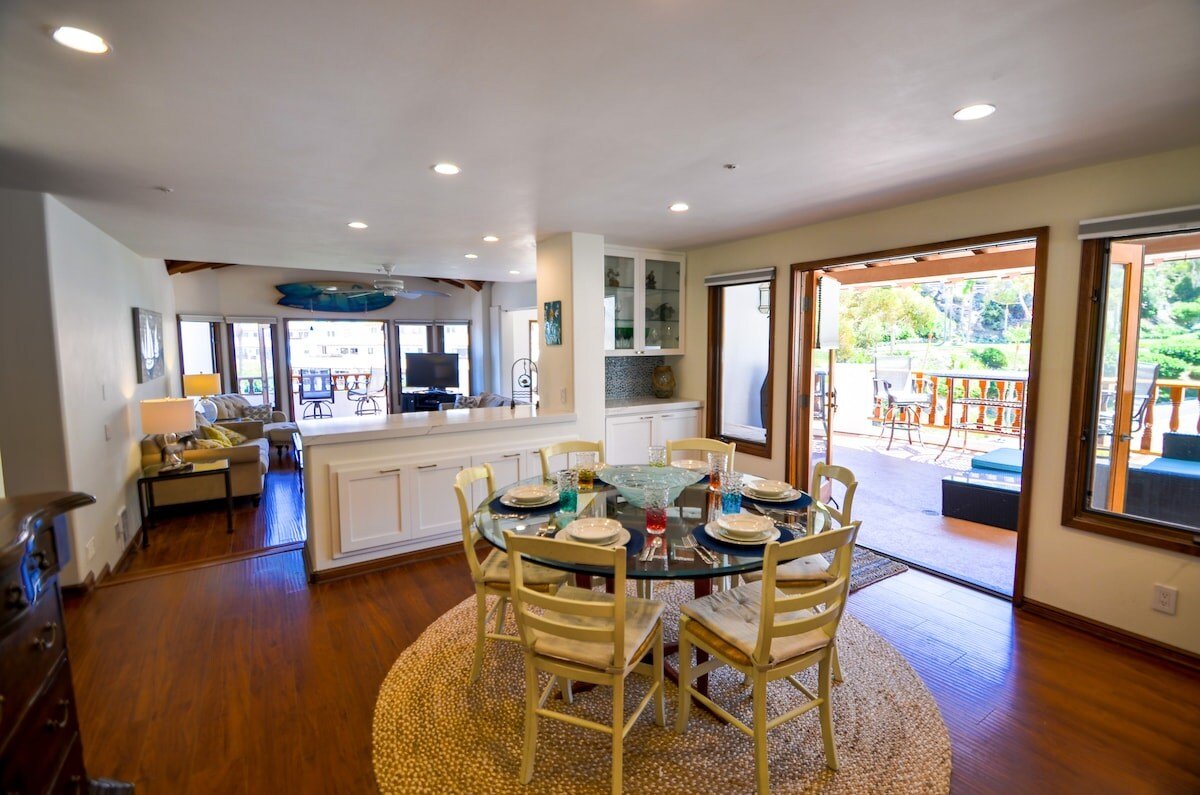 Holiday fun! Catalina Cove #45 OceanView+golf cart gallery image 5