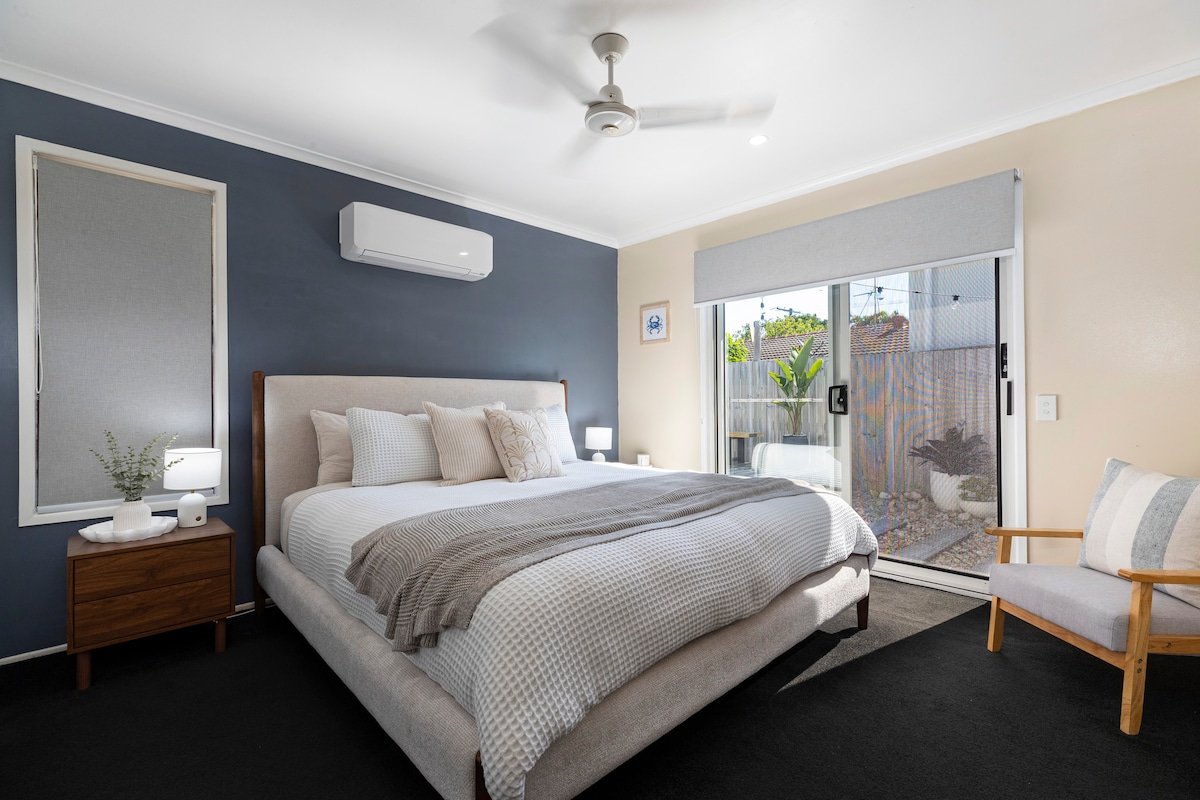 Sunny Beach House with Pool, Steps from the Surf! gallery image 4