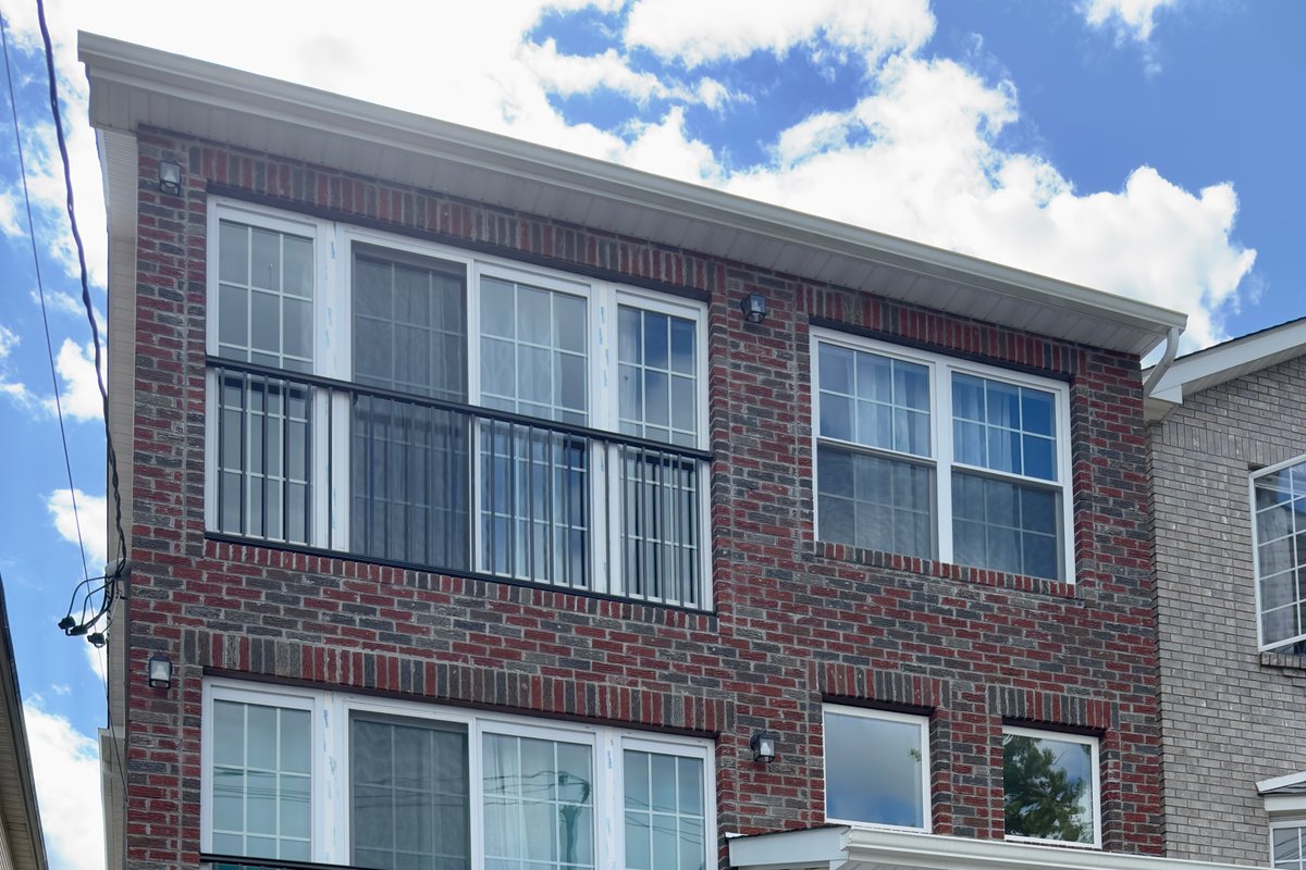 Newark SuperHouse – Perfect for Large Groups