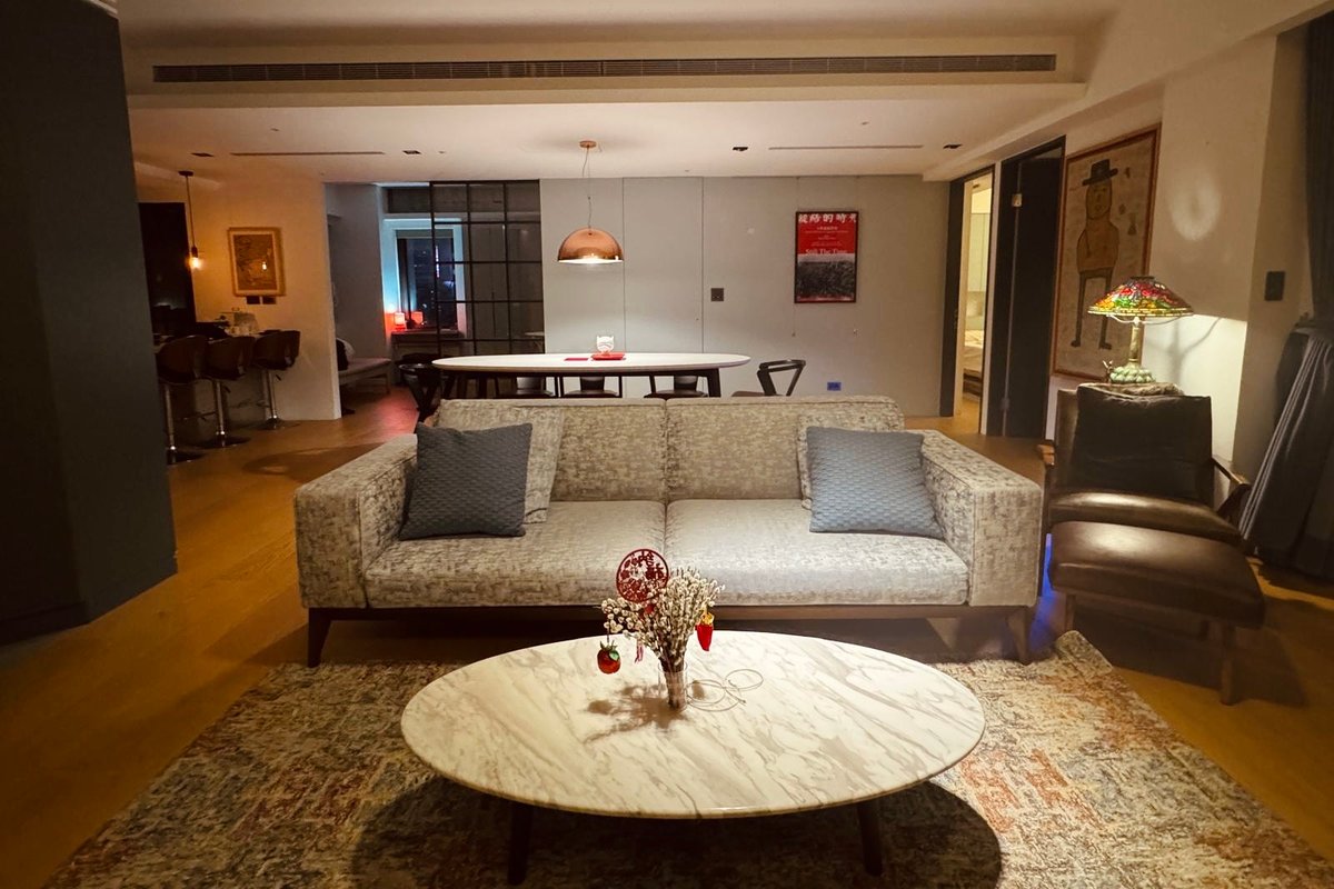 Designer apt in the heart of Taipei City