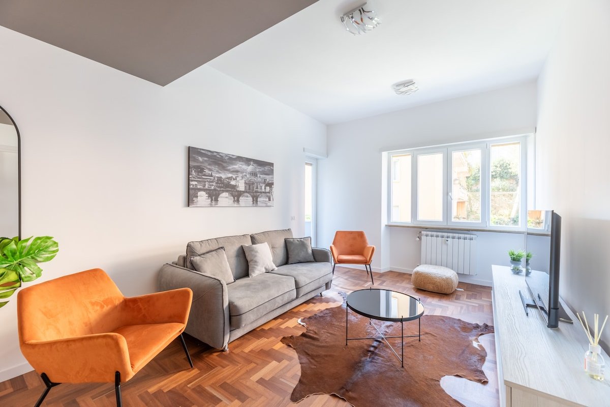 ⁠Skylife Modern 4-Bedroom Trastevere Apartment gallery image 3