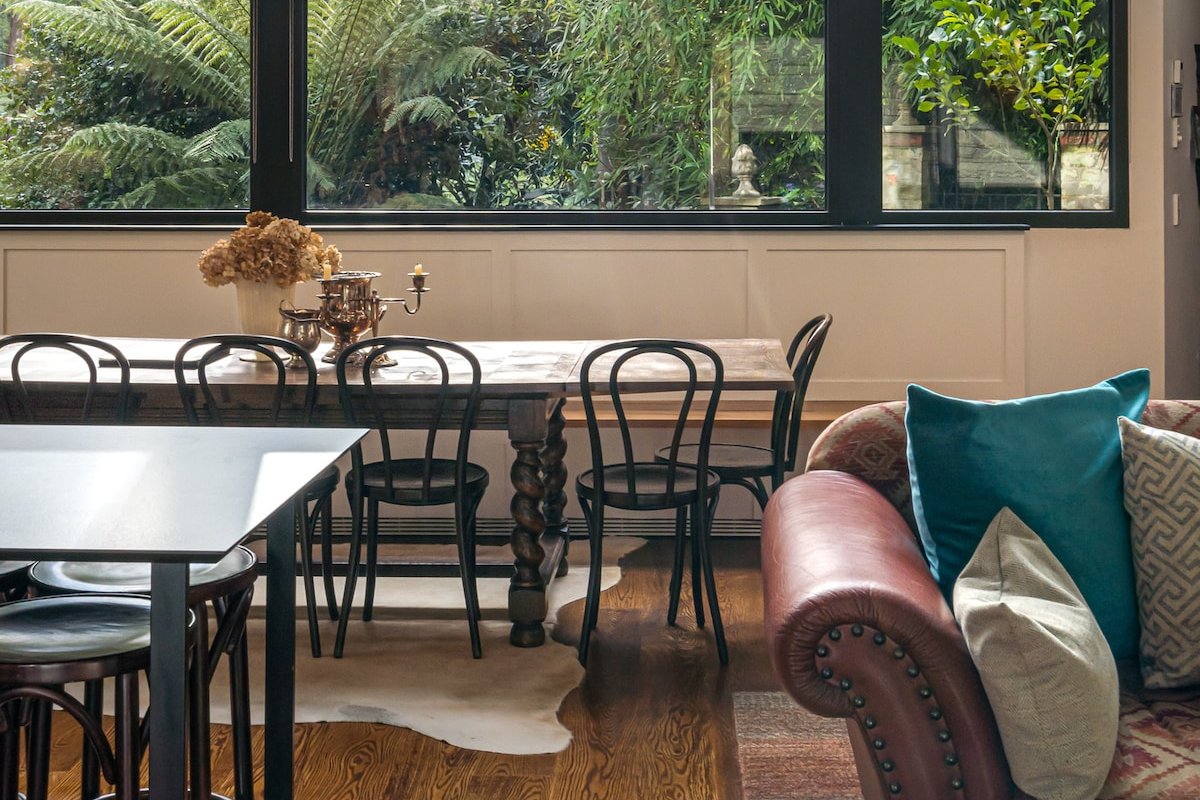 Whitelodge Retreat Sassafras, Mount Dandenong gallery image 2