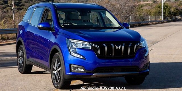 MAHINDRA XUV 700 2.0 AX7 A/T SPORT (7 SEAT) - 4 