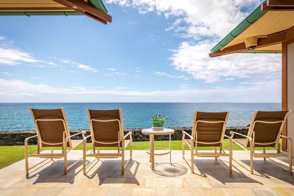 Alii Dr. Oceanfront 3BR — Winter Dates Open