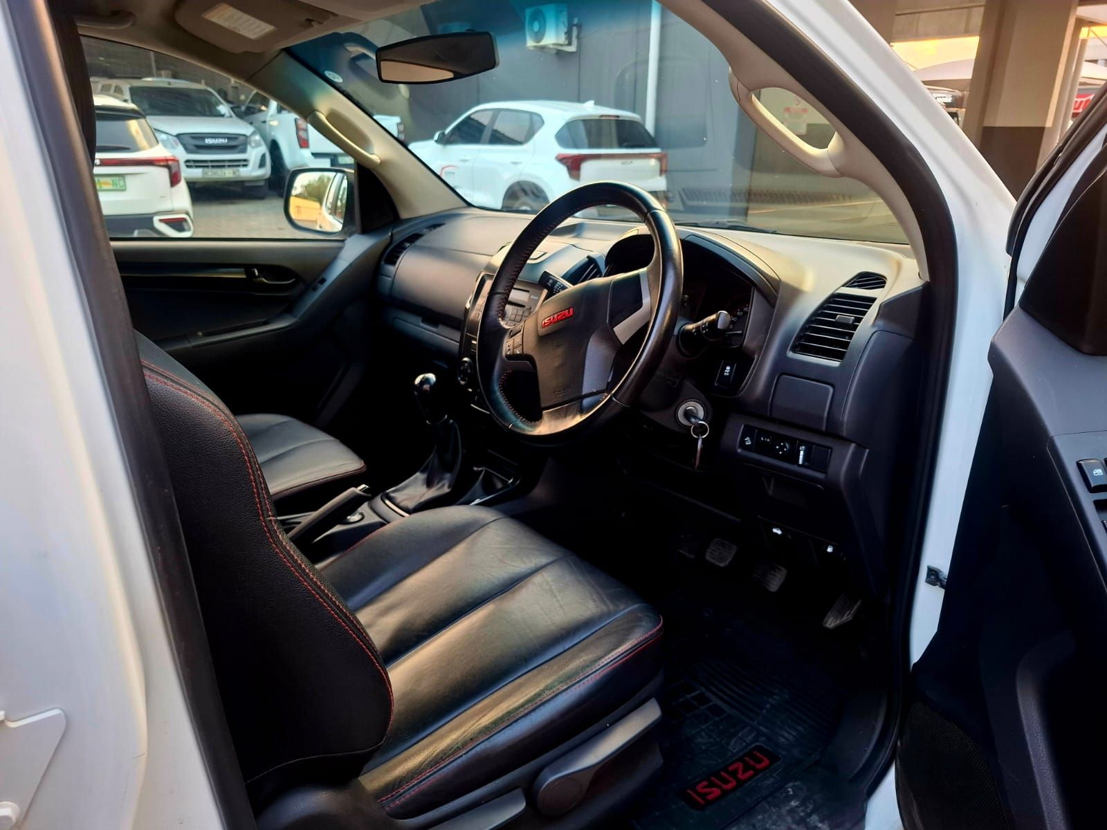Used car gallery