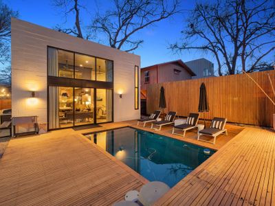 NEW Luxe DT Austin Oasis | Pool | Casita