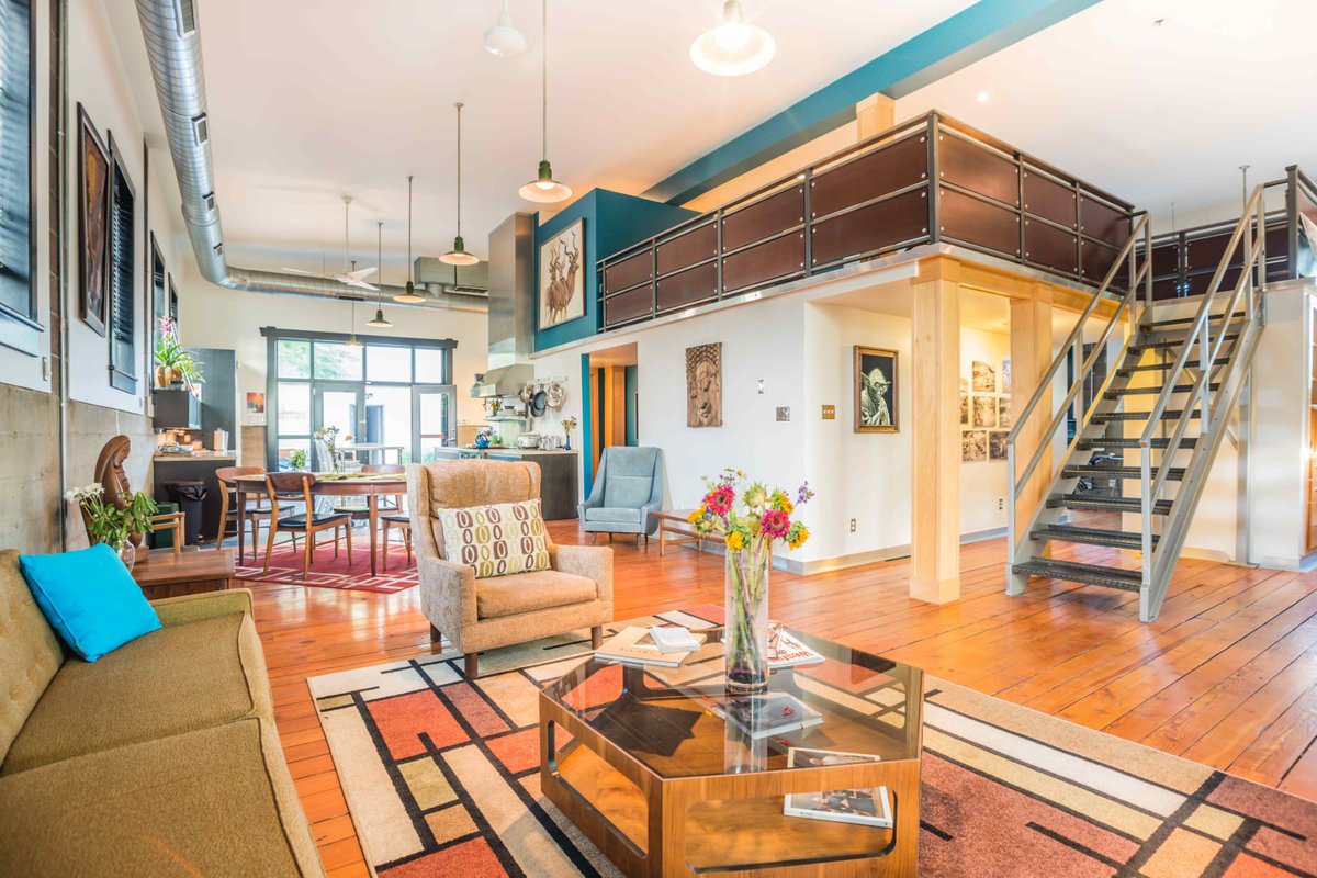 Modern Urban Oasis in Rino