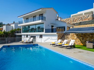 Sunset Lux House – Ideal for families in Residenti