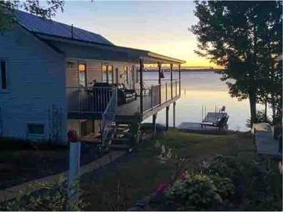 Beautiful Lake George Retreat