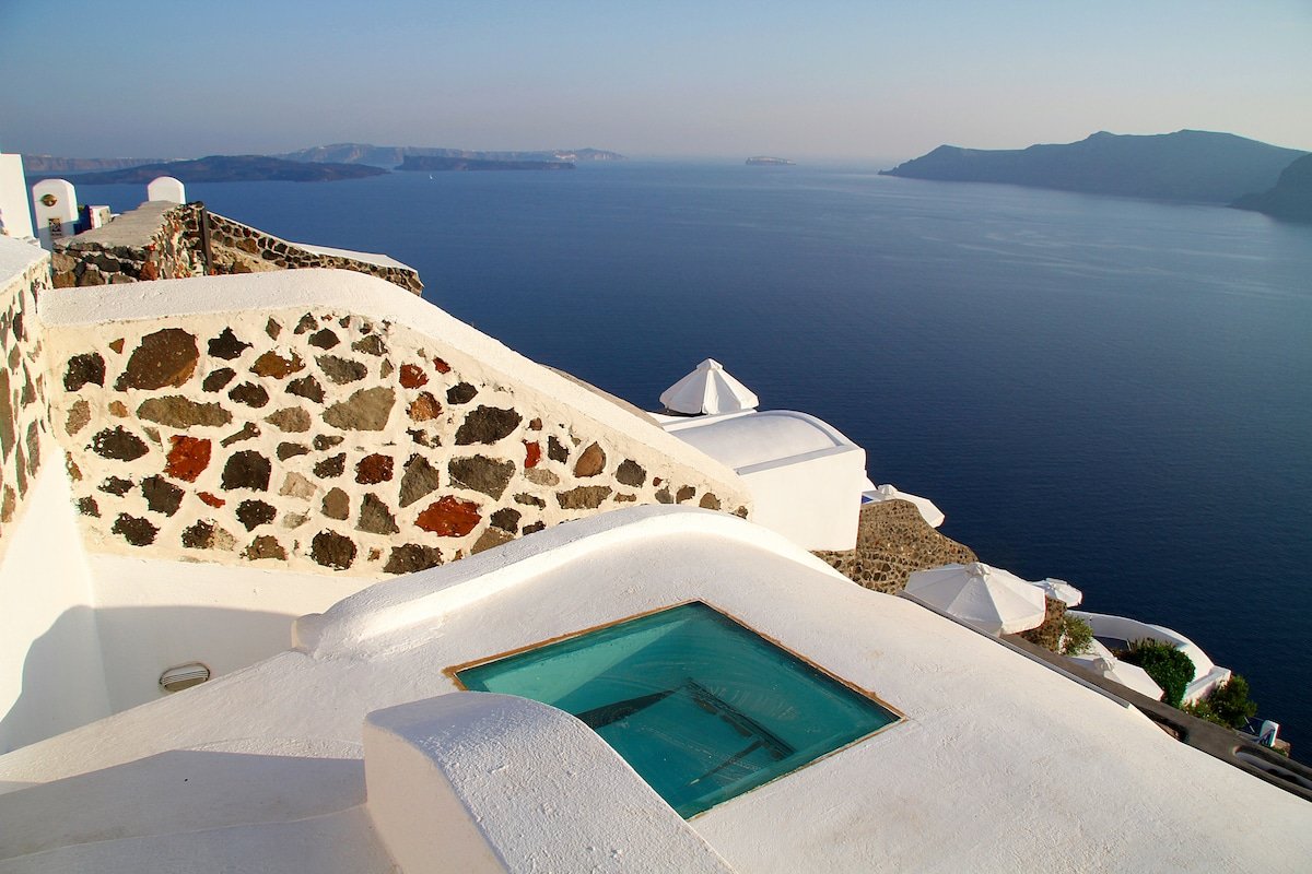 White House Villa in Oia, 3 bedrooms ,plunge pool gallery image 3