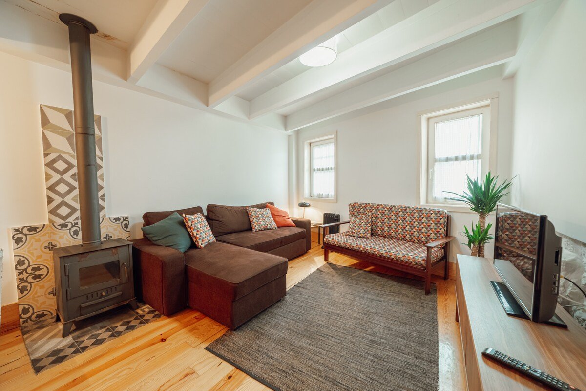 Historical Duplex with Terrace by Hosty gallery image 3