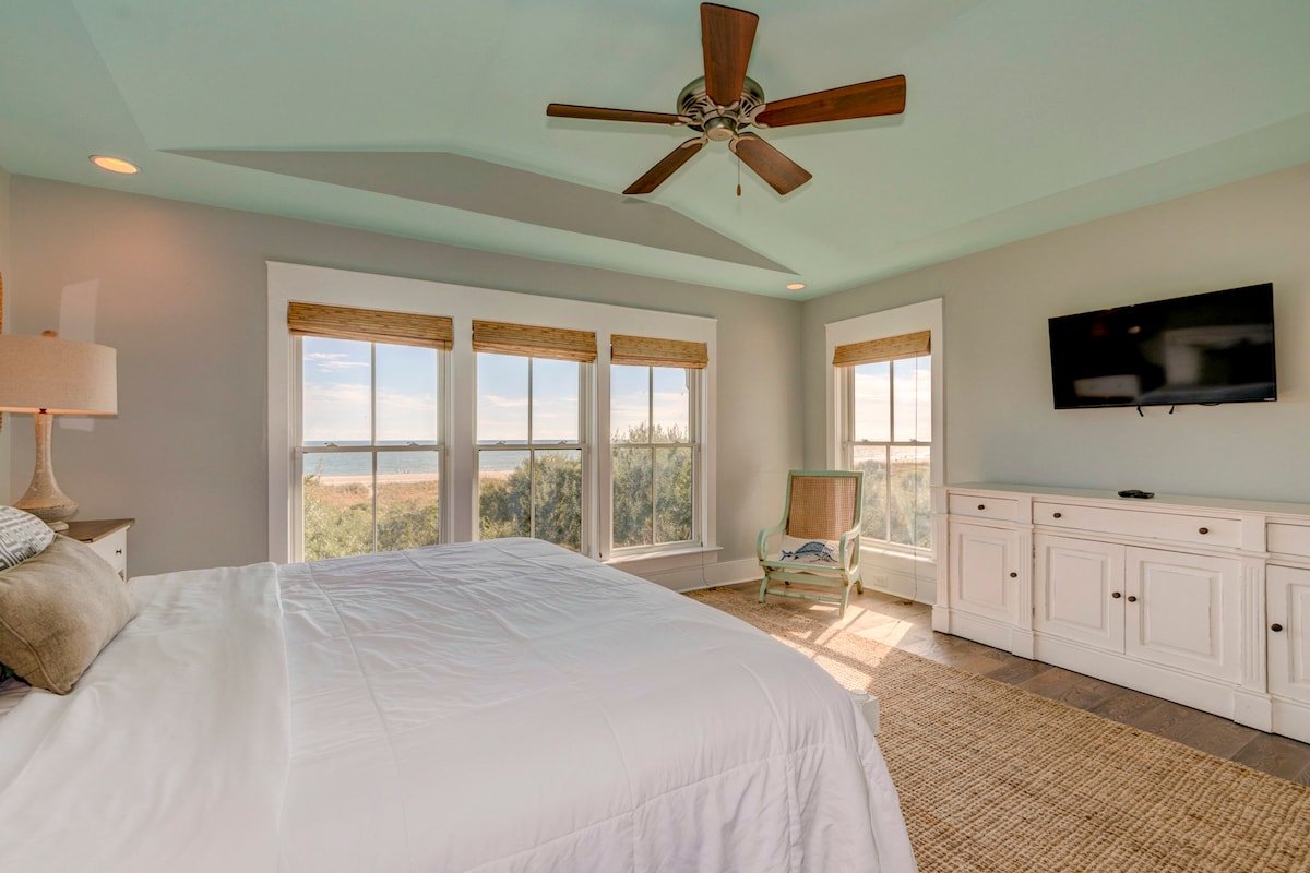 The Tree House gallery image 4