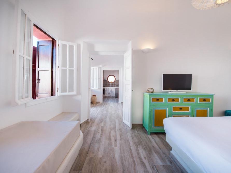 Anemi Villa – Sunset and Sea Views gallery image 5