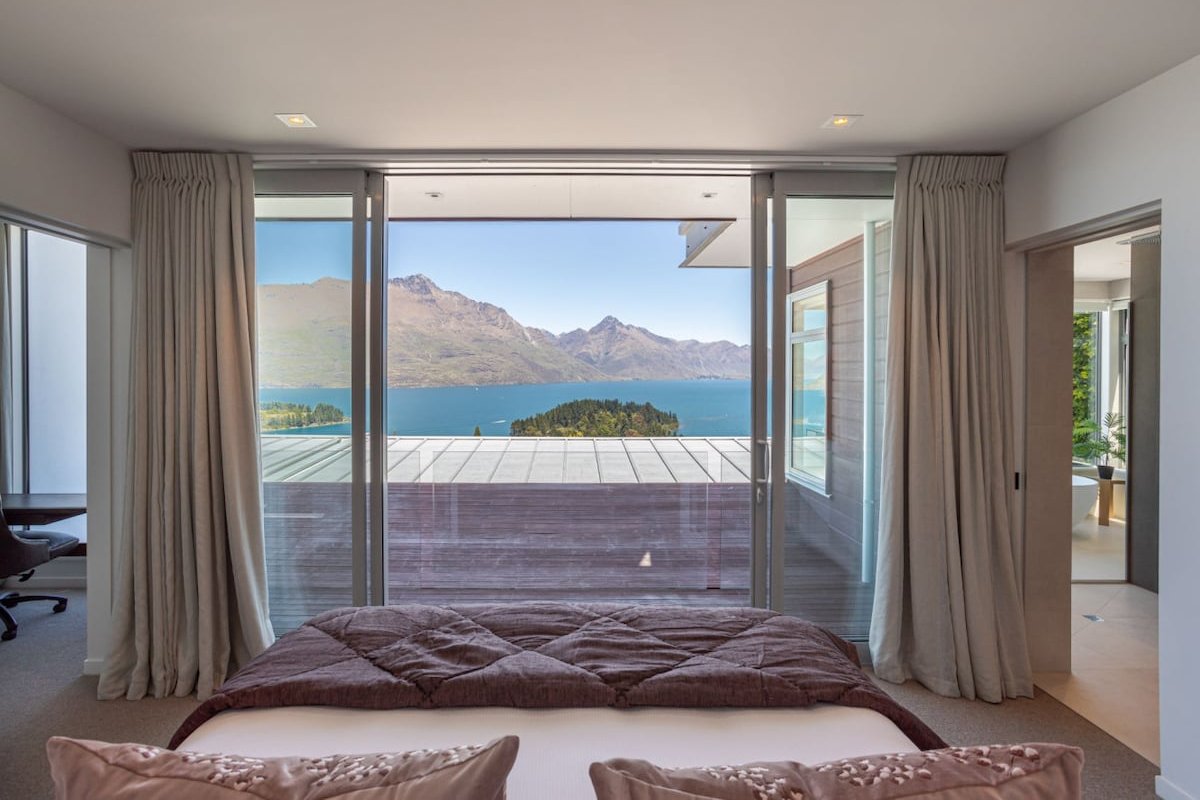 Atanga | Showstopper Views | Grand Circle Position gallery image 3