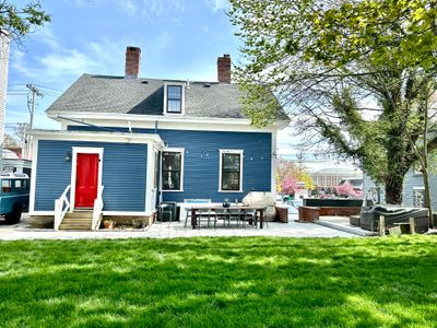 Charming Downtown Home – 4 Car Parking & Backyard!