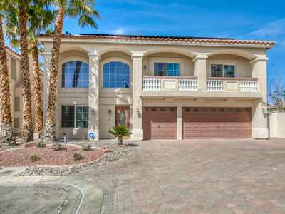 Private Villa Your Haven for Vegas! Prime location