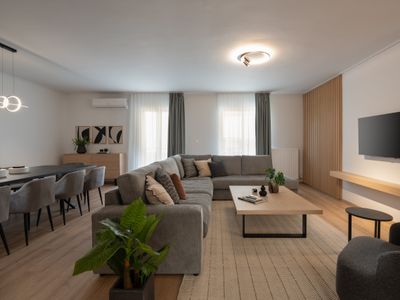 “Seven Hills” Luxury Residence with Rooftop Patio