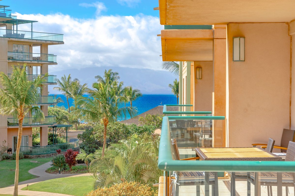 Maui Resort Rentals: Honua Kai Konea 308