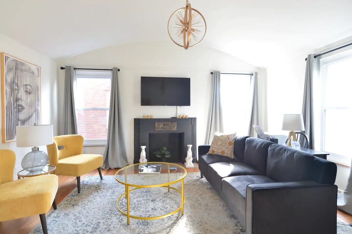 The Grand 4-Plex/All 4 Units/Hot Tub/Pets/Near OSU gallery image 4