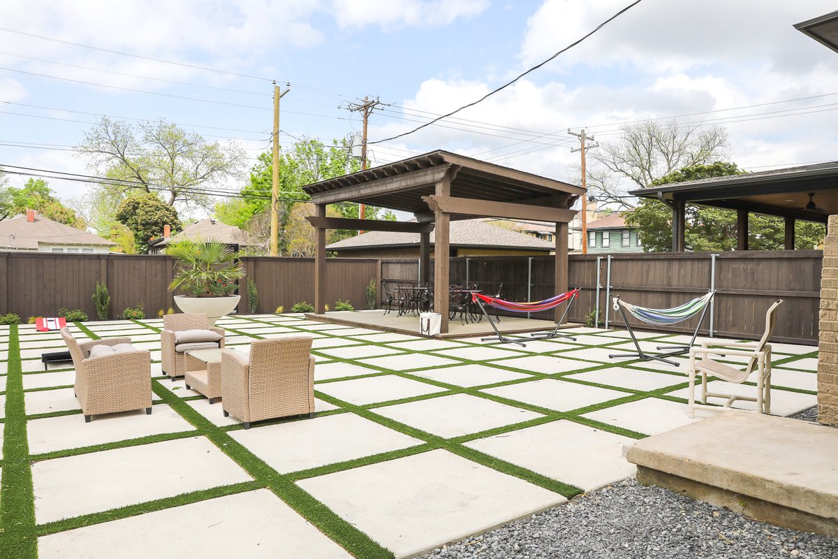 6 Private Apts | Big Yard | Parking | Pet Friendly