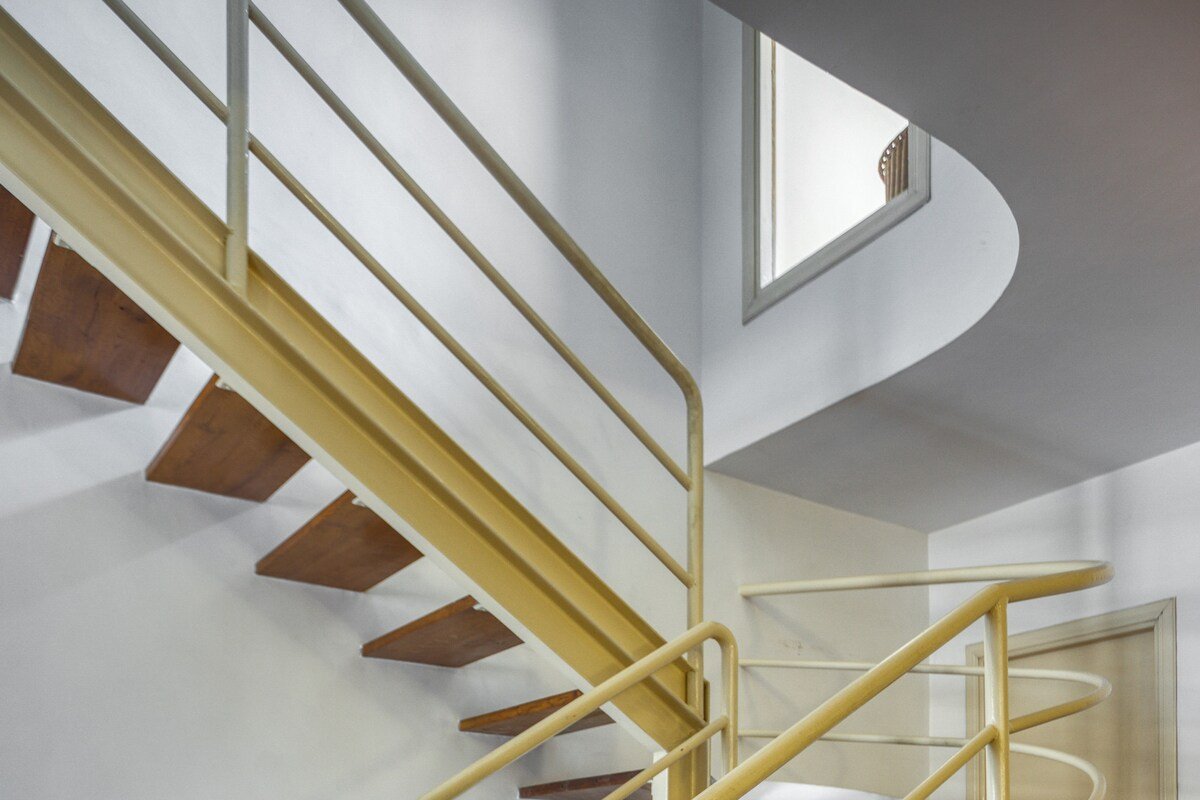 Next to the Vatican gallery image 4