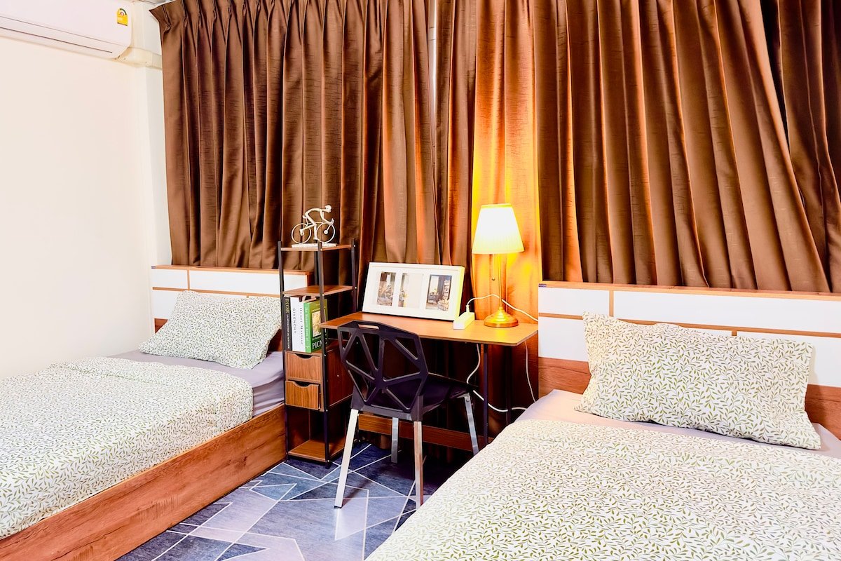 曼谷市中心｜5bedrooms ｜BTS Ekkamai 900米｜安静舒适 gallery image 4