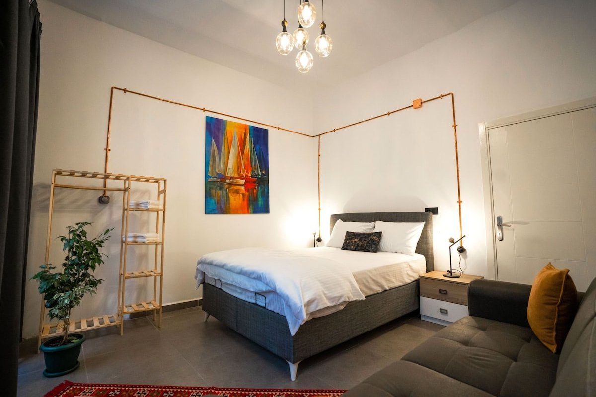 Big historical flat in Istanbul Galata gallery image 3