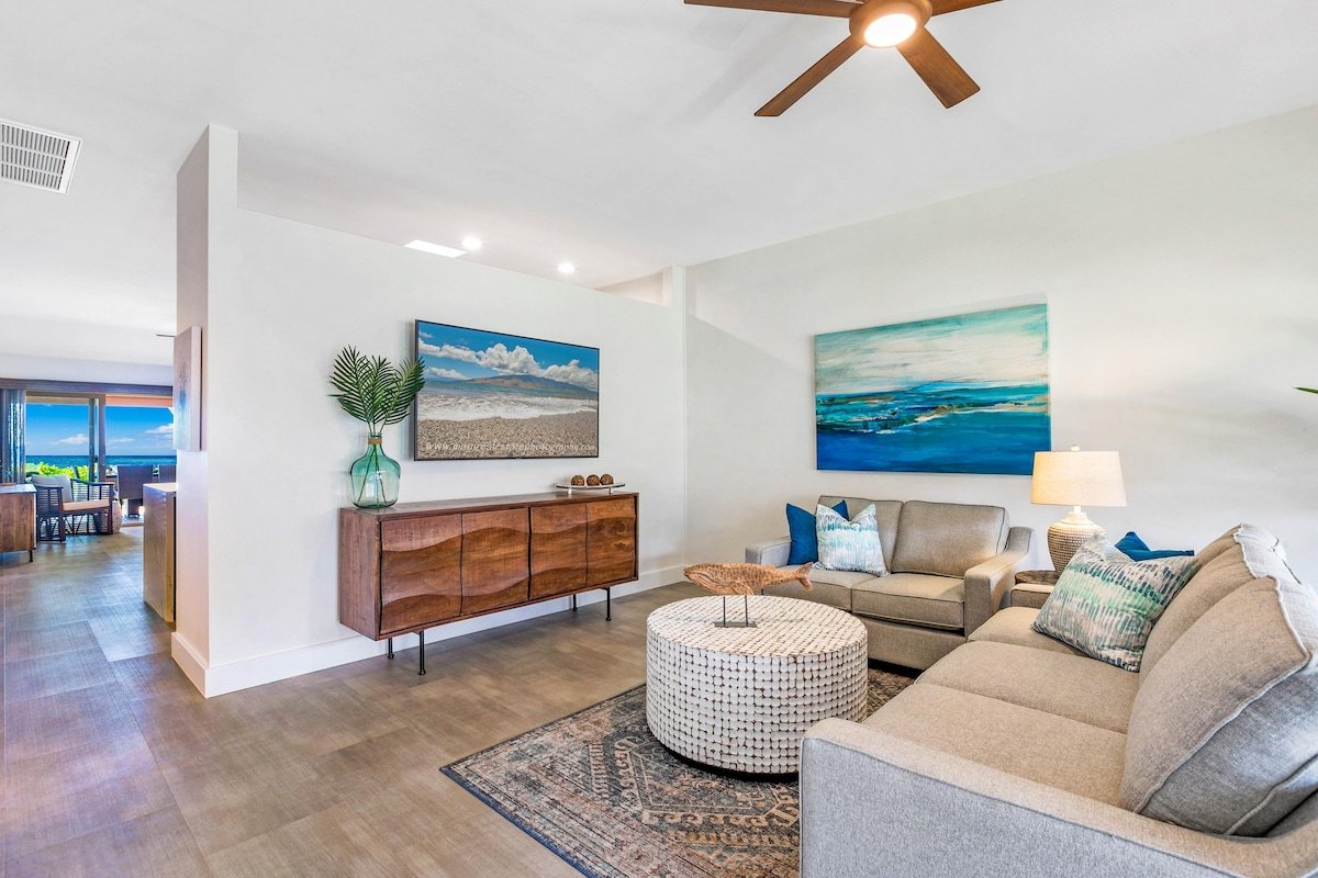 176-4 Oceanfront Puamana Townhome newly remodeled! gallery image 4