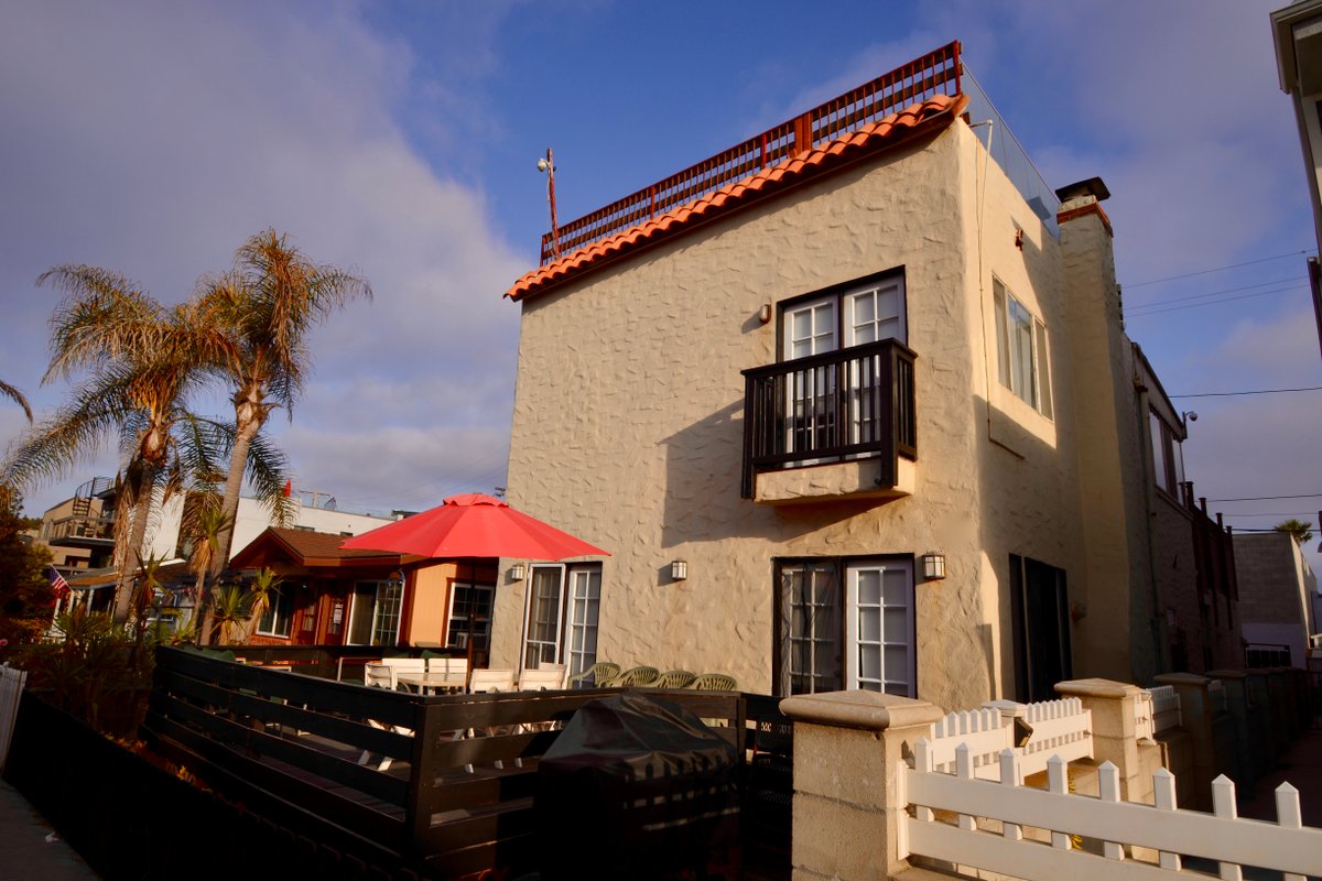 Very Close to Ocean, Spa, 3 decks, 2 small parking