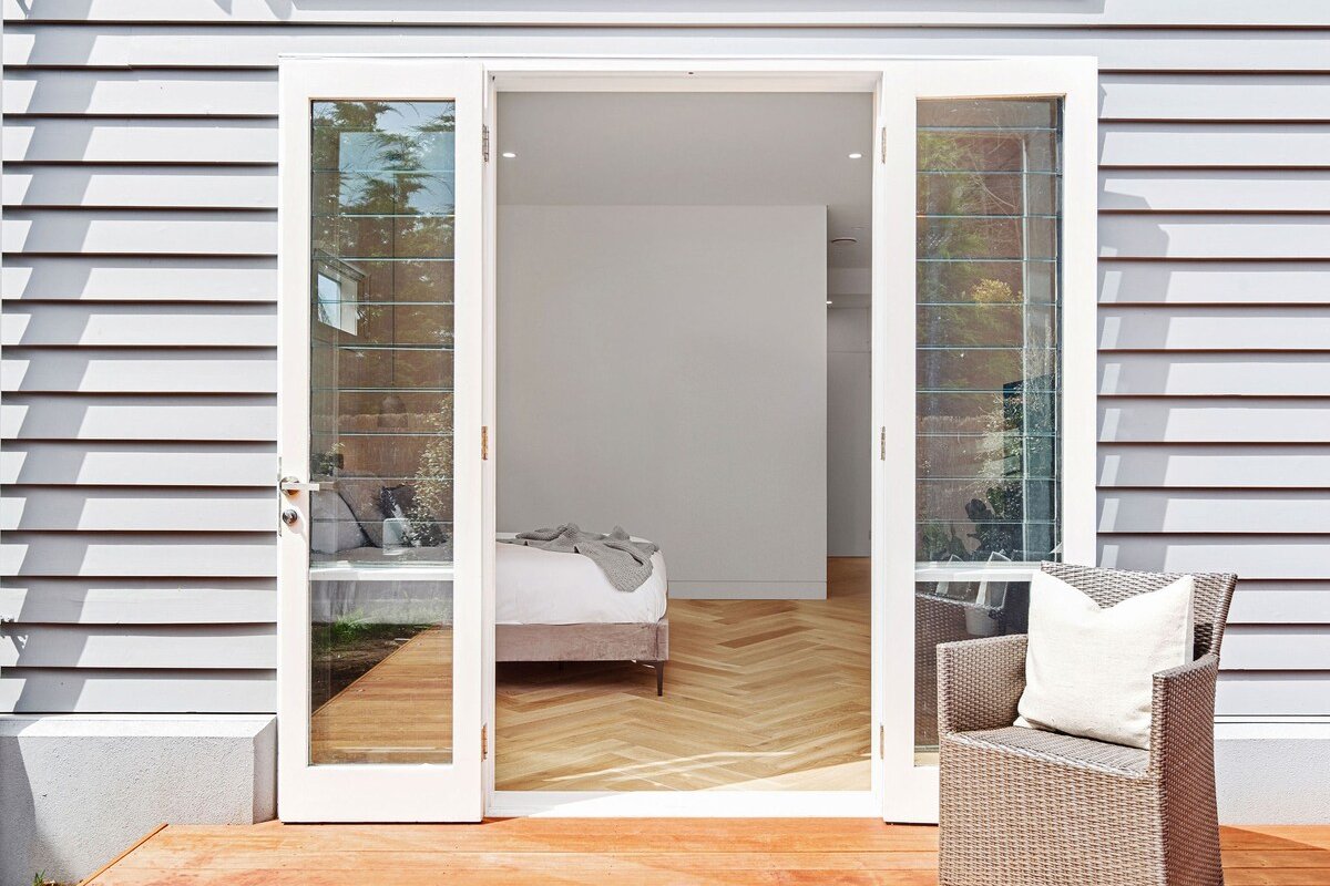 Luxurious Portsea Lakehouse gallery image 5