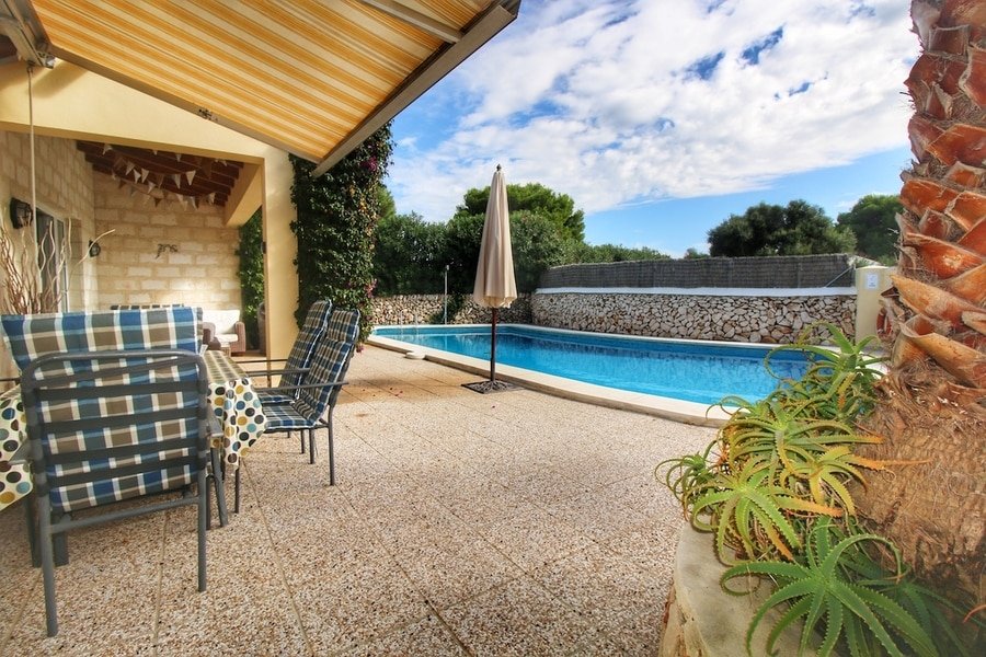 Charmante Villa mit grossem Pool & Dachterrasse gallery image 5