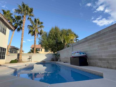 20 minutes to Red Rock Pool-Perfect Family Getaway