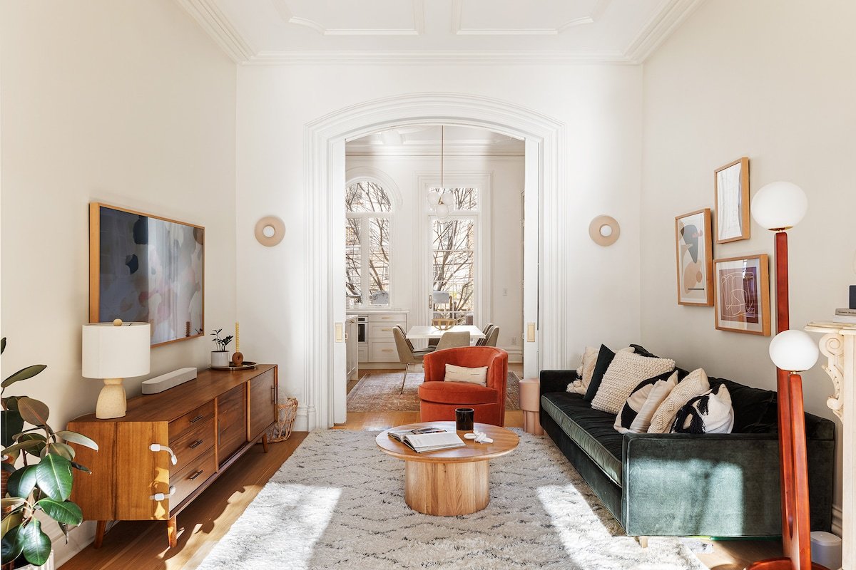 3000SF Mint Park Slope 5BR w/ deck & yard gallery image 4