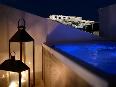 Athinaidos Premium Quarter with Jacuzzi by K&K