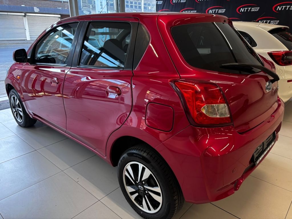 Used car gallery