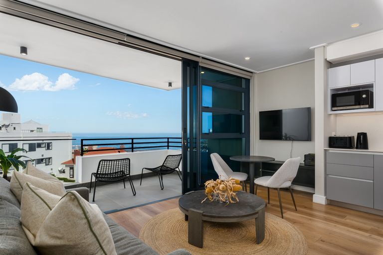 Bantry Bay Escape featured image