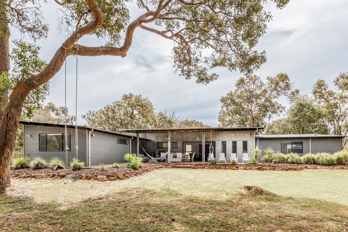 Old Mill Grove—Bush Escape Near Beaches & Wineries