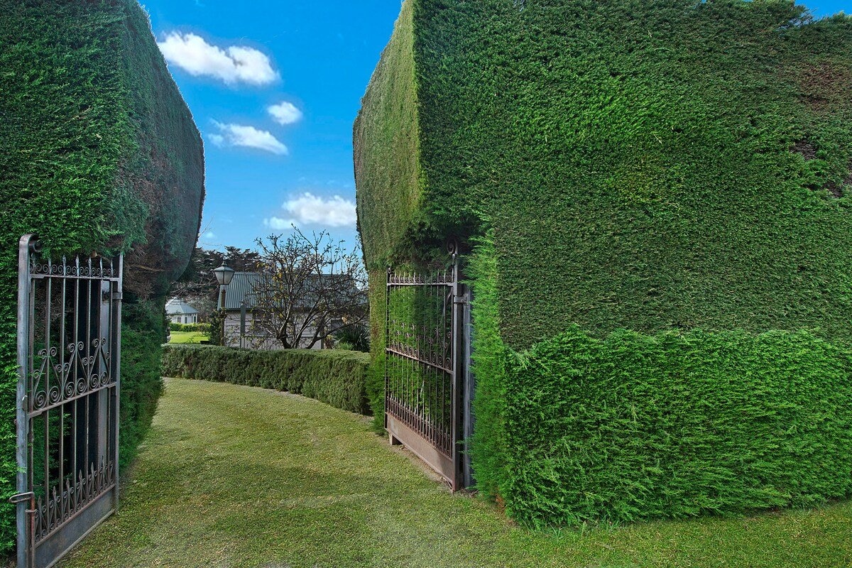 Old World Charm – Shoreham with gorgeous views gallery image 4