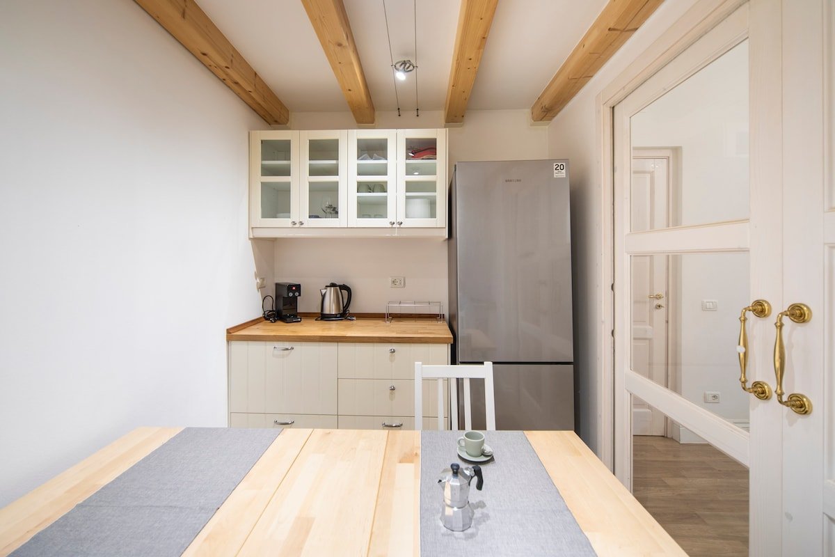 Florentine Nest in Piagentina gallery image 4