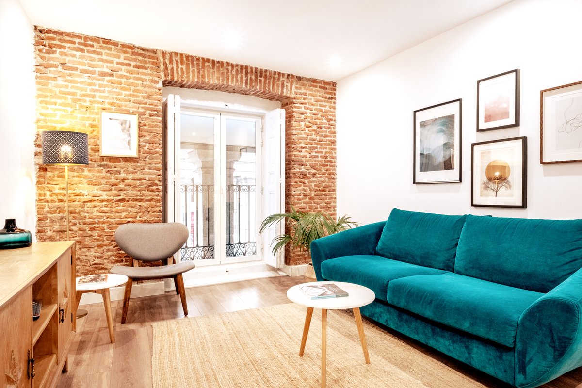 5-star short-term rental apartment at Plaza Mayor