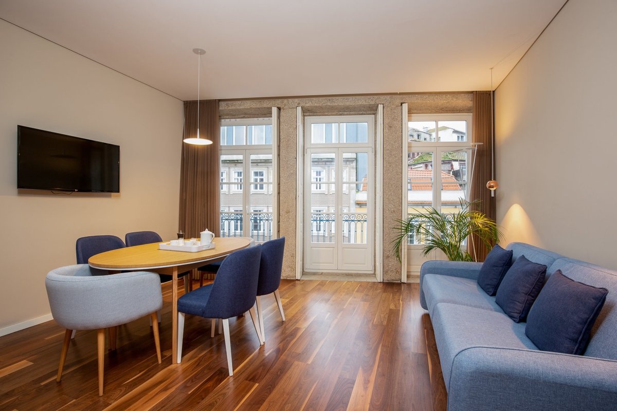 4B – Penthouse in Porto Historic Center